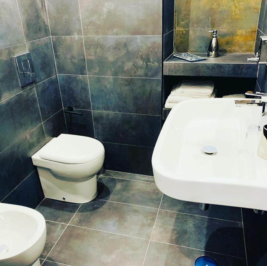 Flyresidence - Municipio - Toledo * Napoli